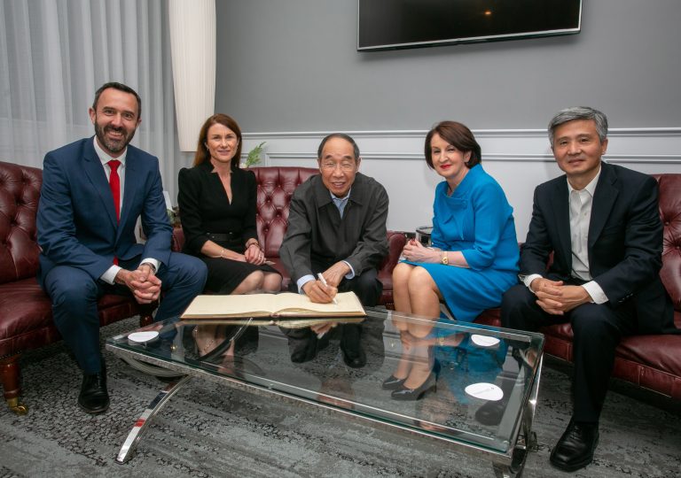 Top Chinese government official leads delegation to ‘pioneering’ Shannon Free Zone