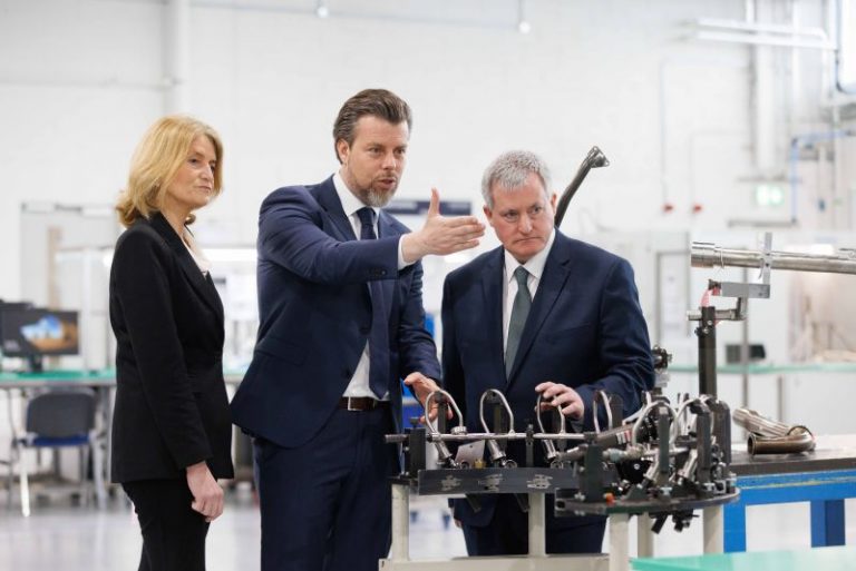 Lufthansa Technik opens new engine parts repair facility in Shannon