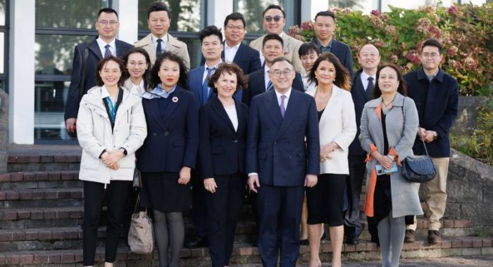Delegation from Sichuan Provincial Department of Commerce and Sichuan Airlines Logistics Co. Ltd. visit Shannon